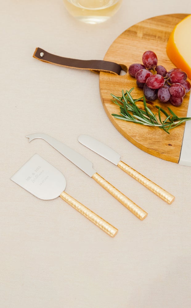 Category Slider - Engraved 3 Piece Cheese Knife Set