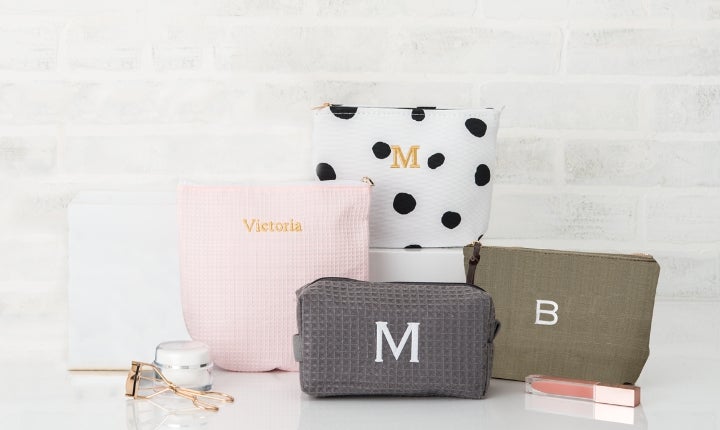 Landing Page - Personalized Makeup Bags And Brushes