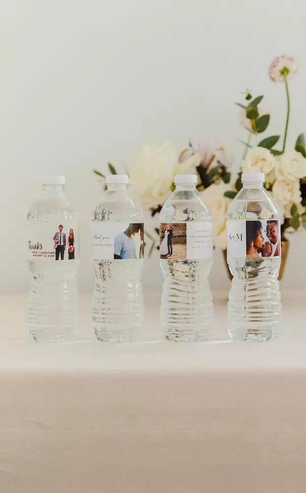 Summer wedding idea - Beverage station