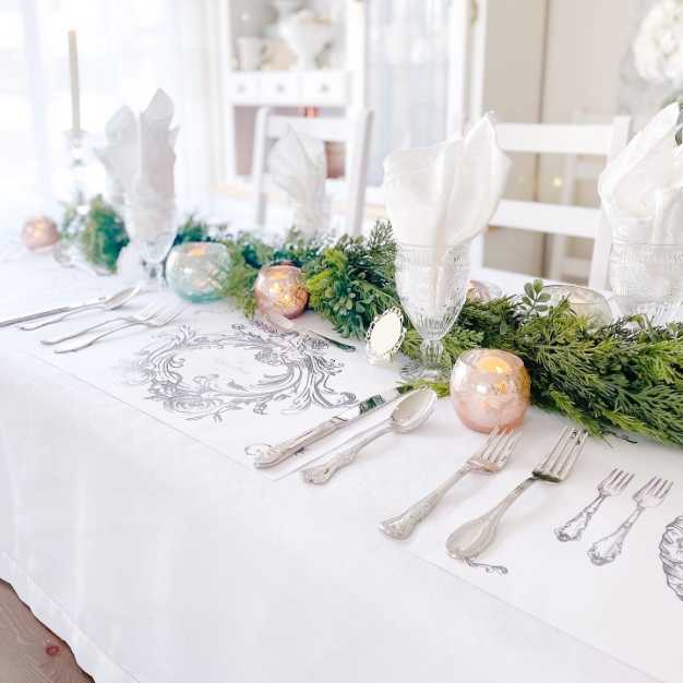 inspiration - a reception table setting with 'antique chic' style elements
